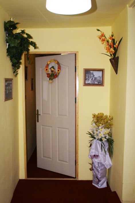 intrarecamere.jpg intrarecamere.jpg